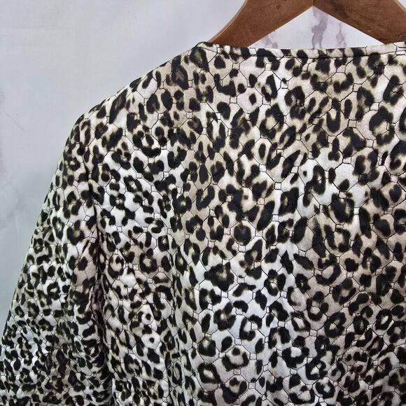 Chicos Jacket Womens Small 0 Brown Leopard Zip Quilted Bomber Puffer Cheetah - Picture 7 of 13